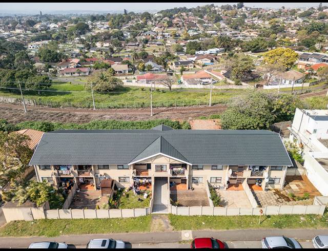 3 BEDROOM APARTMENT FOR SALE IN ESCOMBE